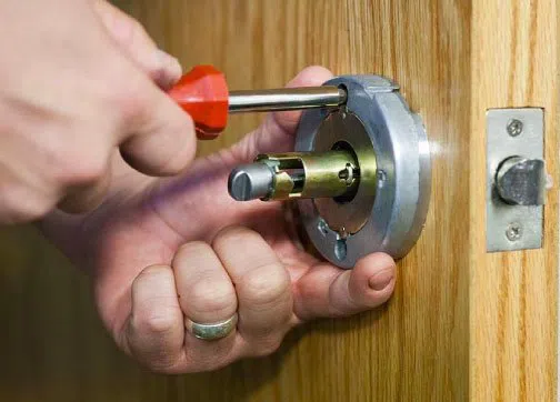 Super Locksmith Services Austin, TX 512-379-7447 - 29-13