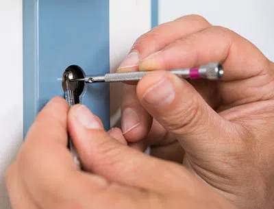 Super Locksmith Services Austin, TX 512-379-7447 Super Locksmith Services Austin, TX 512-379-7447 - 29-15